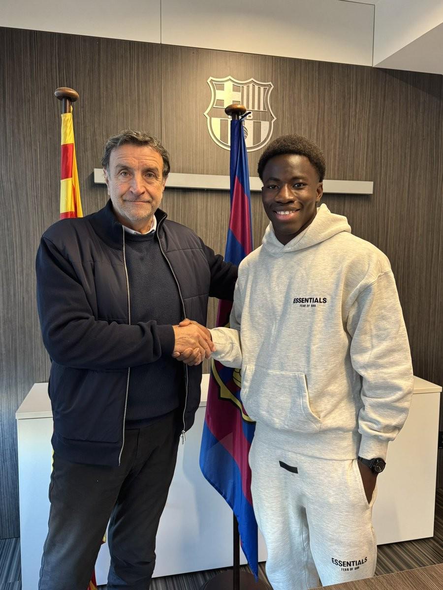 亚博体育官网-官方：巴萨与15岁通卡拉就续约达成协议，将在球员16岁时生效